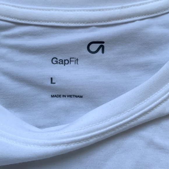 NWT White Long Cropped GatFit Tee - Picture 4 of 7